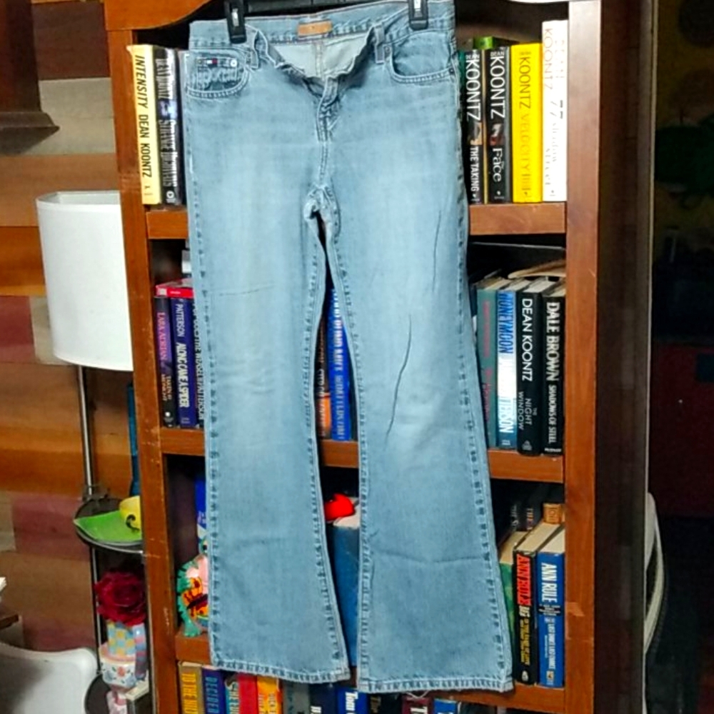 Vintage Tommy Hilfiger jeans.